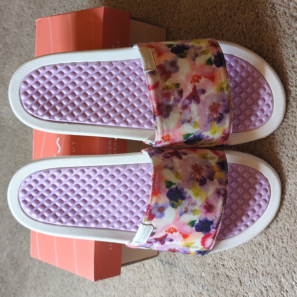 Easy~Spirit Travelvomfy2 - Picture 2 of 4